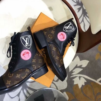 Louis Vuitton BLACK HEART FLAT RANGER LV909SY GL01442