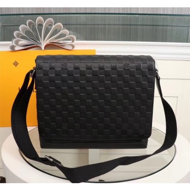 Louis Vuitton DISTRICT PM N41038 black GL02209