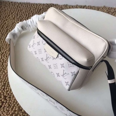 Louis Vuitton Monogram Canvas Messenger PM White M43845 GL04685