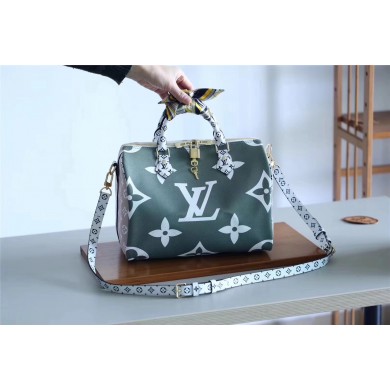 Louis Vuitton Monogram Canvas Speedy 30 M40391 green GL03180