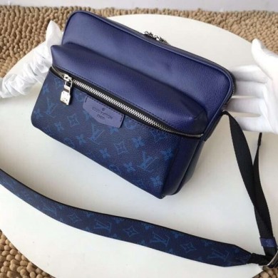 New Louis Vuitton Monogram Canvas Messenger PM M43845 blue GL01690