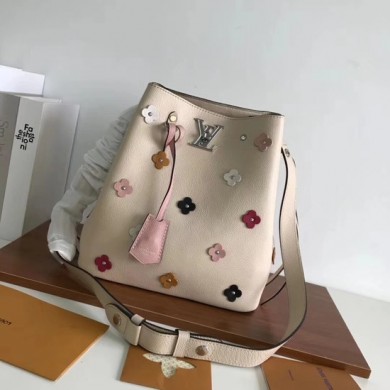 Replica Louis vuitton original lockme bucket 53081 cream GL04608