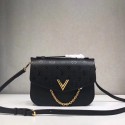 Louis Vuitton original VERY MESSENGER leather M53382 black GL00659