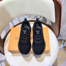 Fashion Louis Vuitton RUN AWAY SNEAKER LV903SY black GL02118