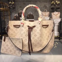 Knockoff Louis Vuitton Original Mahina Leather GIROLATA M54401 off-white GL00854