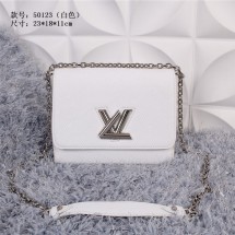 Louis Vuitton epi leather shoulder bag 50123 white GL00642