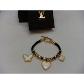 Fashion Louis Vuitton B062 Gold GL03397