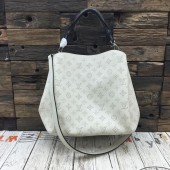 Imitation 2015 louis vuitton mahina leather babylone pm m50059 white(original leather) GL04120